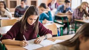 İSTANBUL'UN EN İYİ LİSELERİ BELLİ OLDU: Kabataş Erkek, Galatasaray Lisesi. İstanbul Erkek Lisesi... 7
