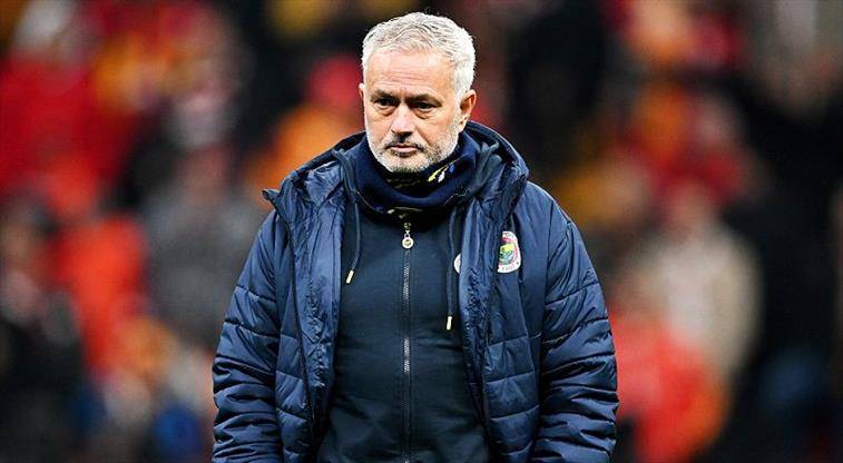 Kariyerindeki en kısa dönem Fenerbahçe'de: İşte Jose Mourinho'nun tazminat gelirleri 6