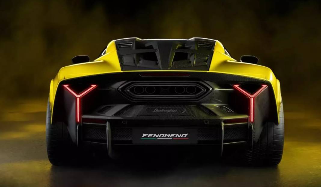 Sadece 29 şanslı sahip için üretildi: Fiyatı 3,5 milyon dolardan başlıyor! Karşınızda Lamborghini Fenomeno 5