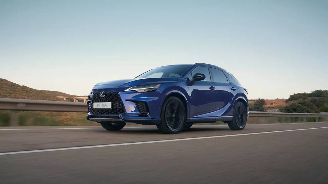 Araba alacaklar dikkat: Lexus Ağustos ayı fiyat listesi güncellendi. Lexus ES, RX, RZ, LBX, NX ve LS ne kadar? 7