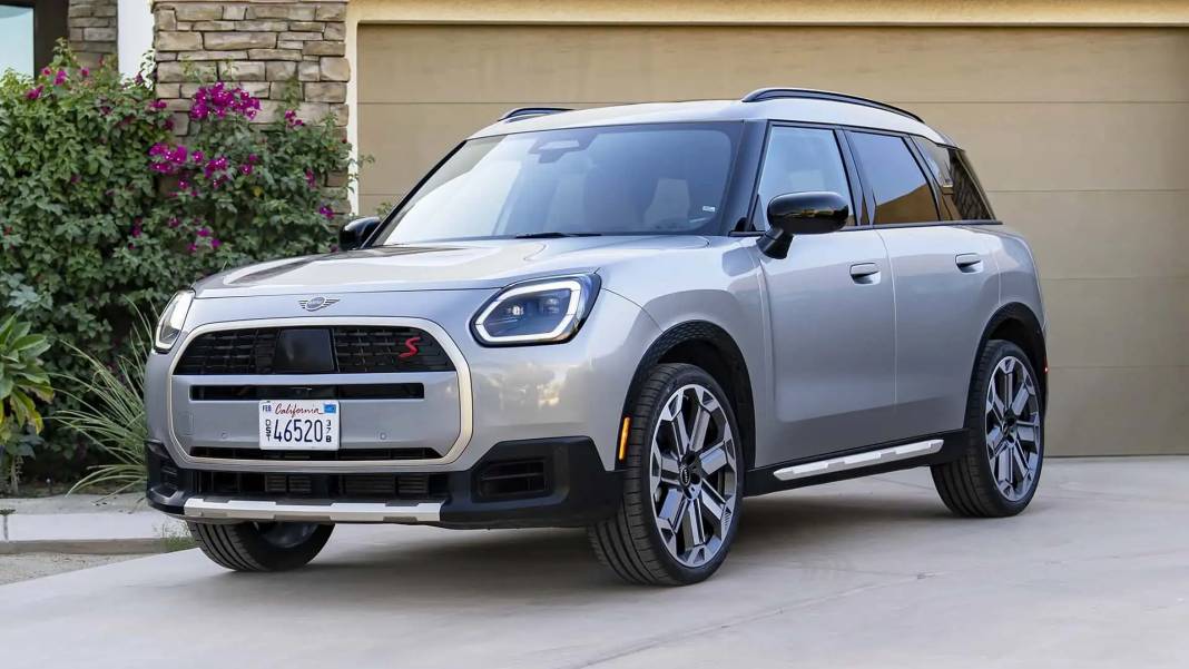 Mini Ağustos 2025 güncel fiyat listesi açıklandı: Mini Cooper ve Countyrman ne kadar? 4