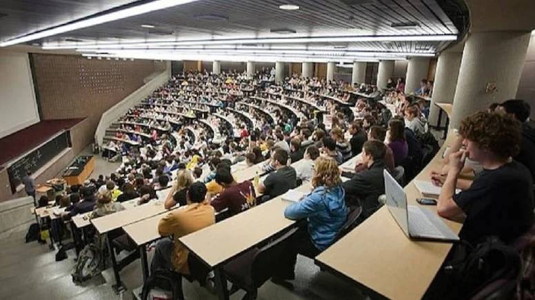 ÖĞRENCİLERİN EN ÇOK MEMNUN KALDIĞI 40 ÜNİVERSİTE BELLİ OLDU: Listenin başındaki üniversite hayli şaşırttı! 14