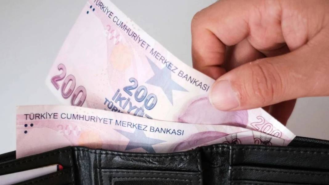 EMEKLİLERE 1 DEĞİL 2 DEĞİL TAM 3 MAAŞ MÜJDESİ: Kazancınız artabilir! 12