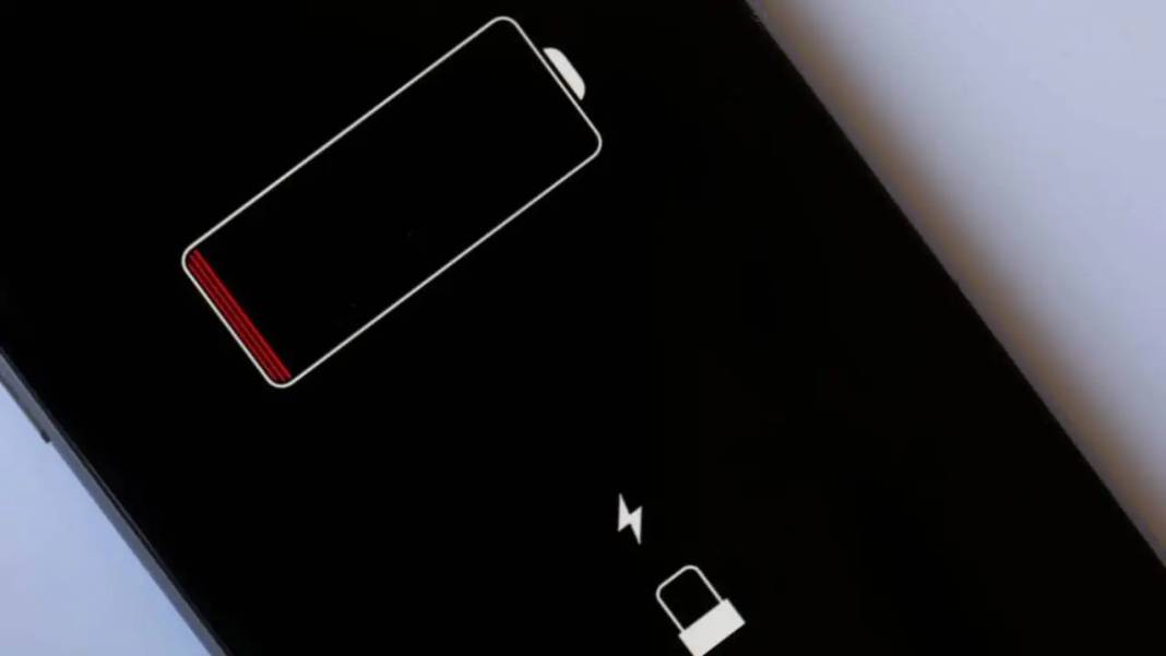 Telefonunu sabaha kadar şarjda bırakanlar dikkat! Bakın nelere sebep oluyormuş! 6