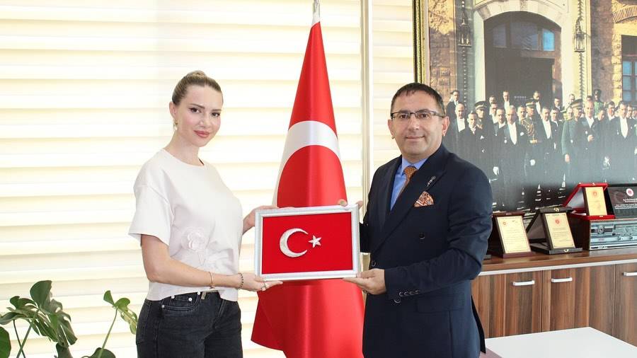 Otilia’dan suça sürüklenen çocuklara moral desteği 6