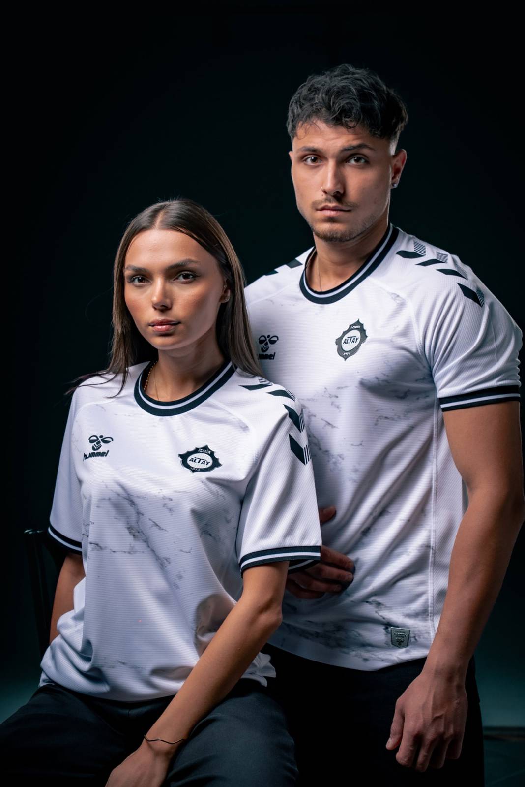 Altay 2025-2026 sezonu formalarını tanıttı: Atatürk imzası ve sözü formaya kazındı! 1