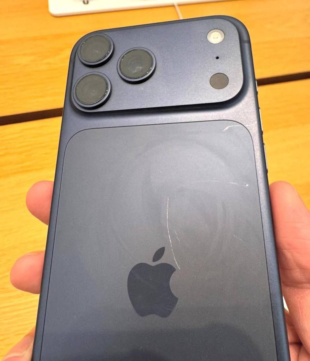 iPhone 17 alacaklar dikkat: Alanlar bin pişman oldu! 3
