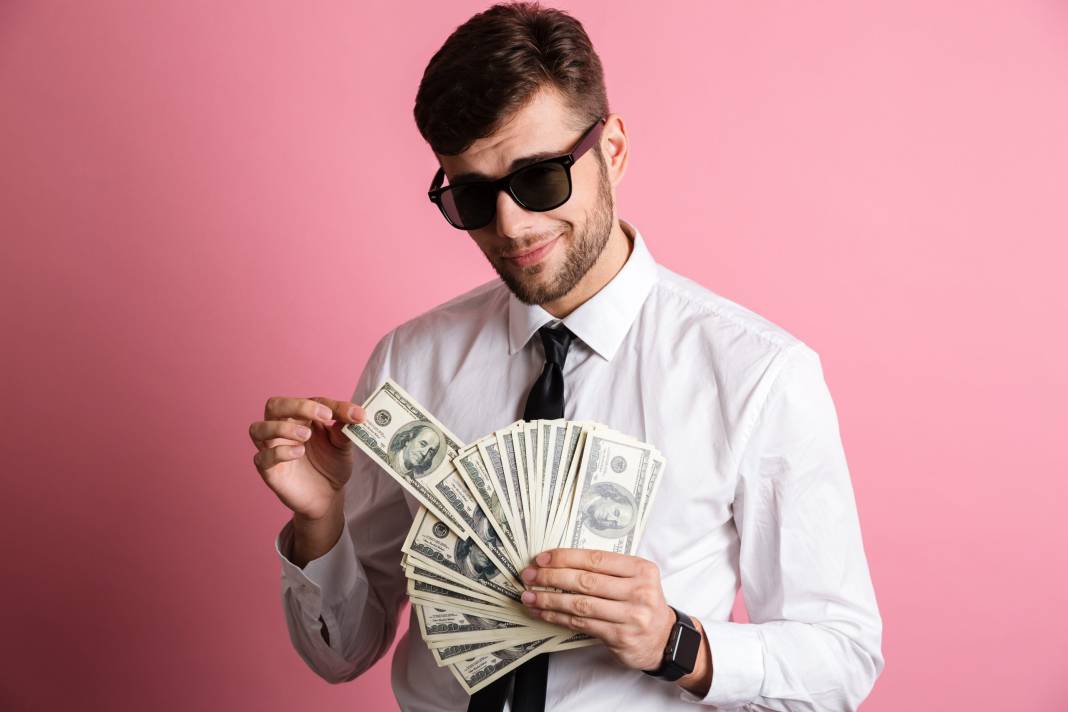 Ağustos’ta Dünya’nın en zenginleri listesi değişti! Toplam servet 2,13 trilyon dolar oldu, 6 isim kazandı 4 isim kaybetti 3