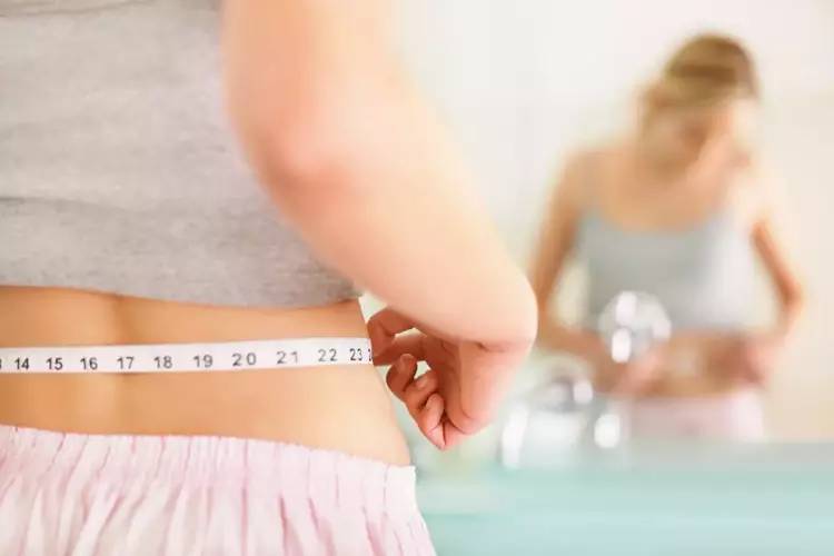 1 bardağı metabolizmayı resmen ateşliyor: Bel, basen ve göbek bölgesindeki yağları eritmenin formülü bulundu! 1