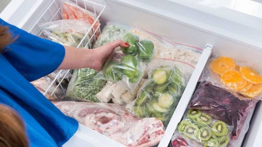 Uzmanlar üzerine basa basa uyardı: Buzluktan çıkan bu 5 yiyeceğe dikkat! 2