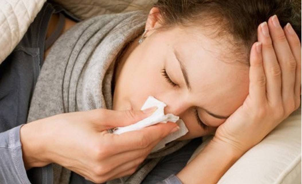 Yeni Covid varyantı “Stratus” yayılıyor: Grip mi, Covid mi olduğunuzu anlamak için 4 belirtiye dikkat! 1