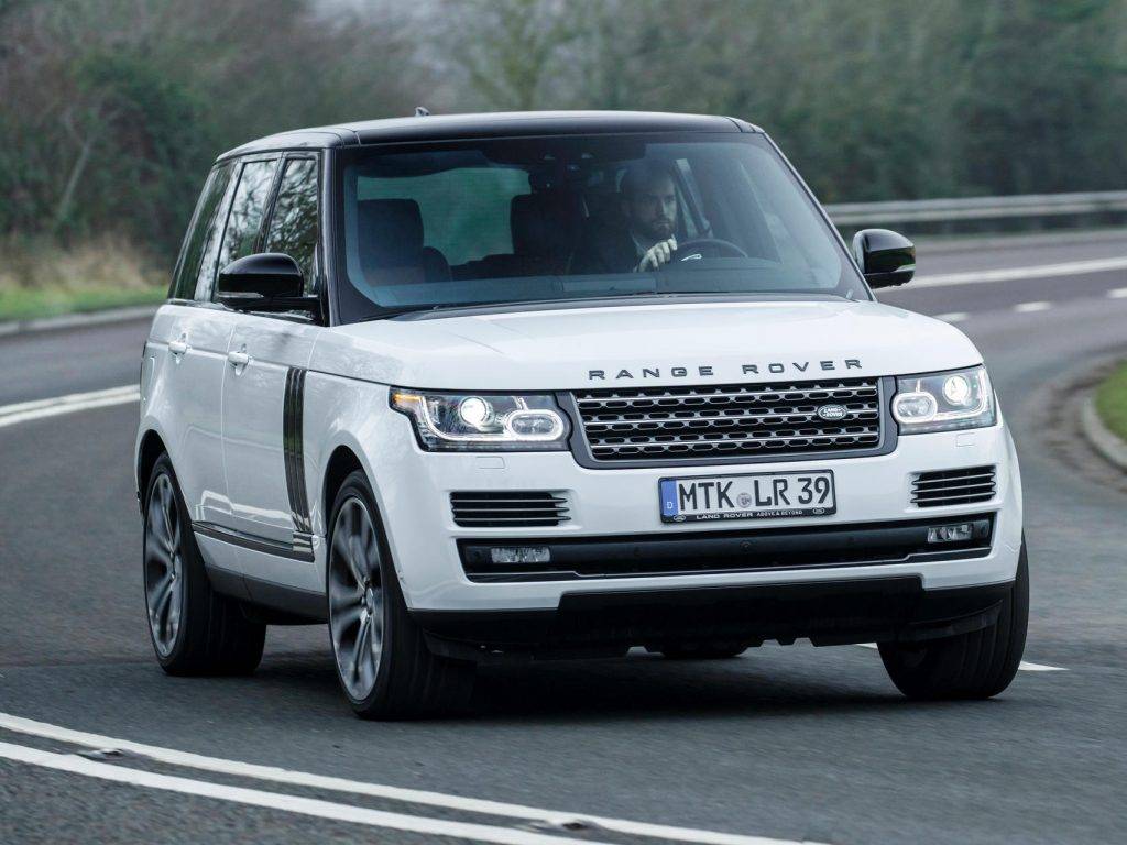 Land Rover Eylül ayı fiyat listesi açıklandı: Range Rover Velar, Evouqe, Discovery ve Defender 5