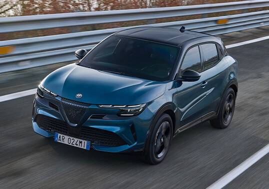 Alfa Romeo Eylül ayı fiyat listesi güncellendi: Alfa Romeo Elettrica, Ibrida, Tonale ve Giulia ne kadar? 3