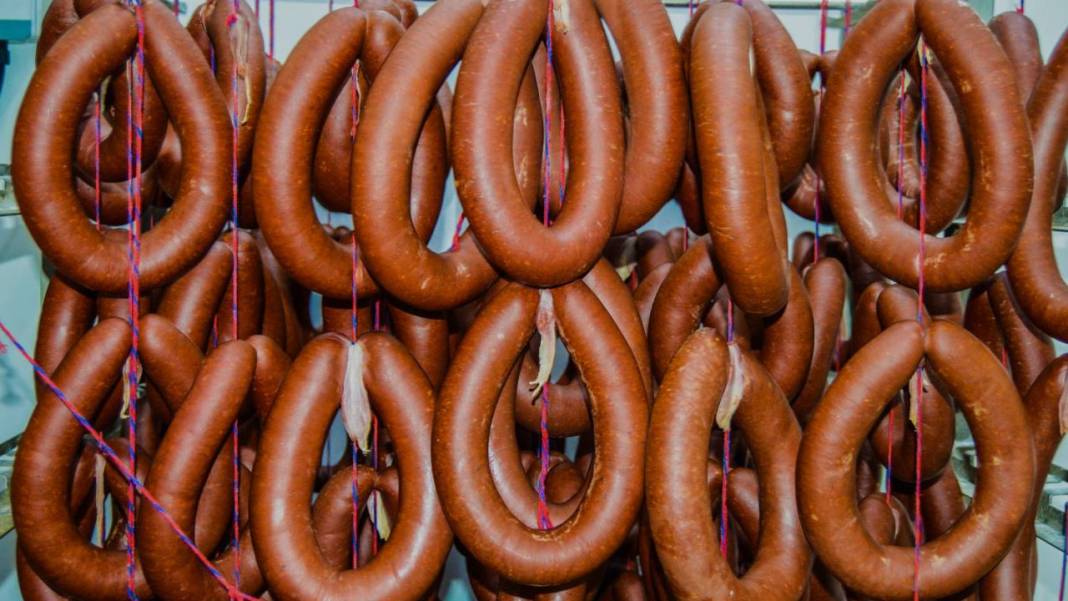 Bakanlık tek tek ifşa etti: Sucuktan dil çıktı! 2