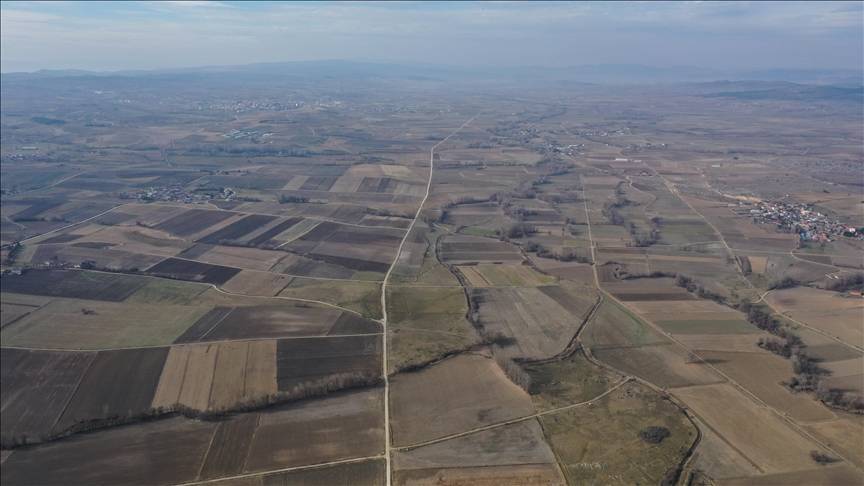 Yeni düzenleme başladı: 2 yıl ekilmeyen arazi kiralanacak! En yüksek teklifi veren işletecek 2