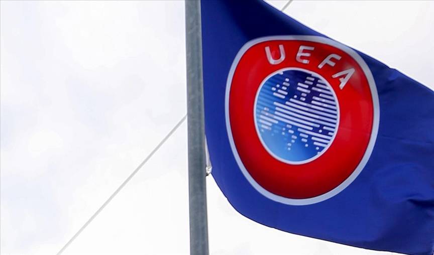 UEFA KADRO BİLDİRİMİ|Galatasaray ve Fenerbahçe UEFA listesinde kimler var? Galatasaray ve Fenerbahçe UEFA listesi bildirildi mi? 3