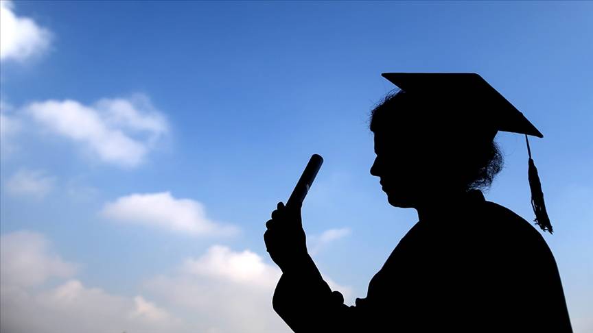 Mavi diploma veren Türk üniversiteleri belli oldu: Bu 17 üniversitedeki diploma AB ülkelerinde de geçerli 17