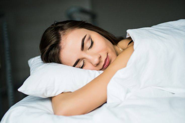 Uyku problemi yaşayanlar dikkat! İşte gün boyu uygulamanız gereken 8 basit ipucu 8