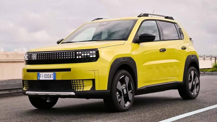Yeni Fiat Grande Panda Türkiye’de sokakları sallayacak: Tasarımıyla göz kamaştırıyor, motoruyla ulaşılabilir 7