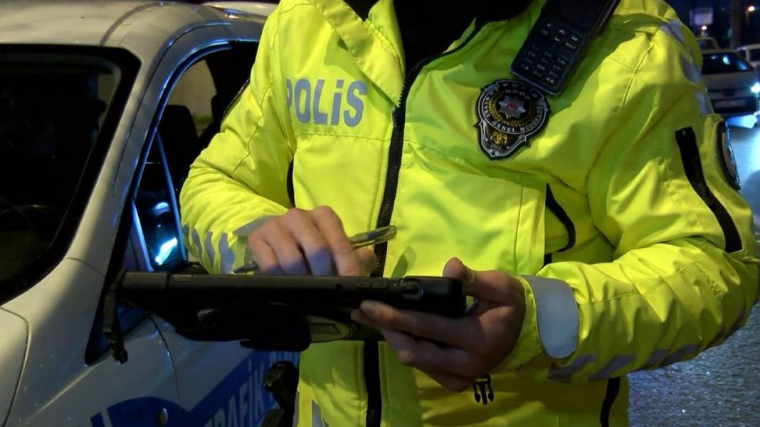 Bakan Yerlikaya trafik cezalarını duyurdu: Yeni trafik cezaları belli oldu mu? 2