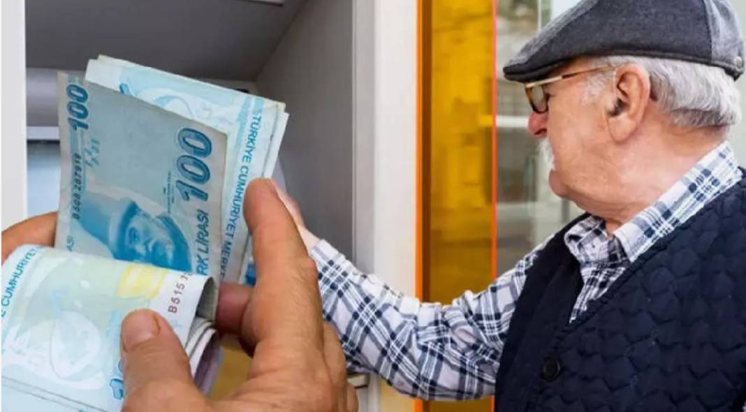 2026’da emekli maaşı ne kadar olacak? SSK ve Bağ-kur emeklilerine zam hesabı değişti! Yeni tablo şimdiden ortaya çıktı 4