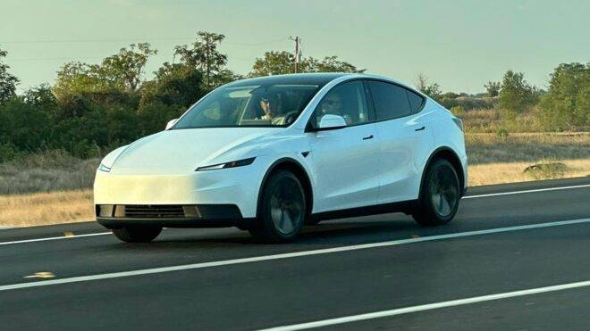 Tesla’nın Ekim 2025 fiyat listesi şaşırttı: Elektrikli otomobil hayali yine zorlaştı 5