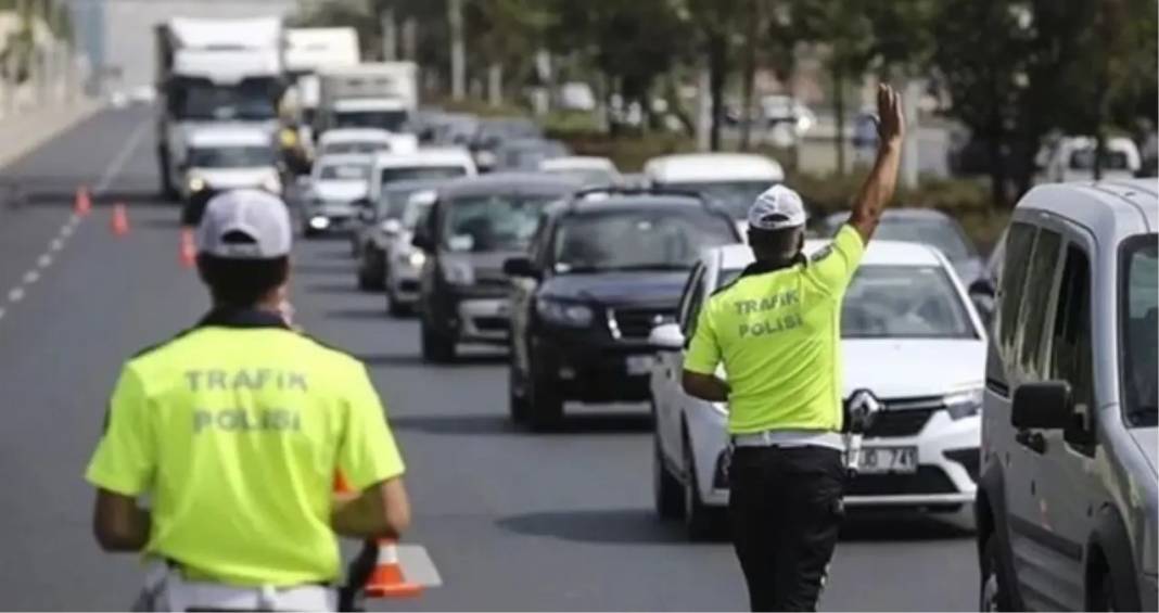 Kalem kalem yeni trafik cezaları 2025: Yeni düzenleme sonrası güncel trafik cezaları! 3