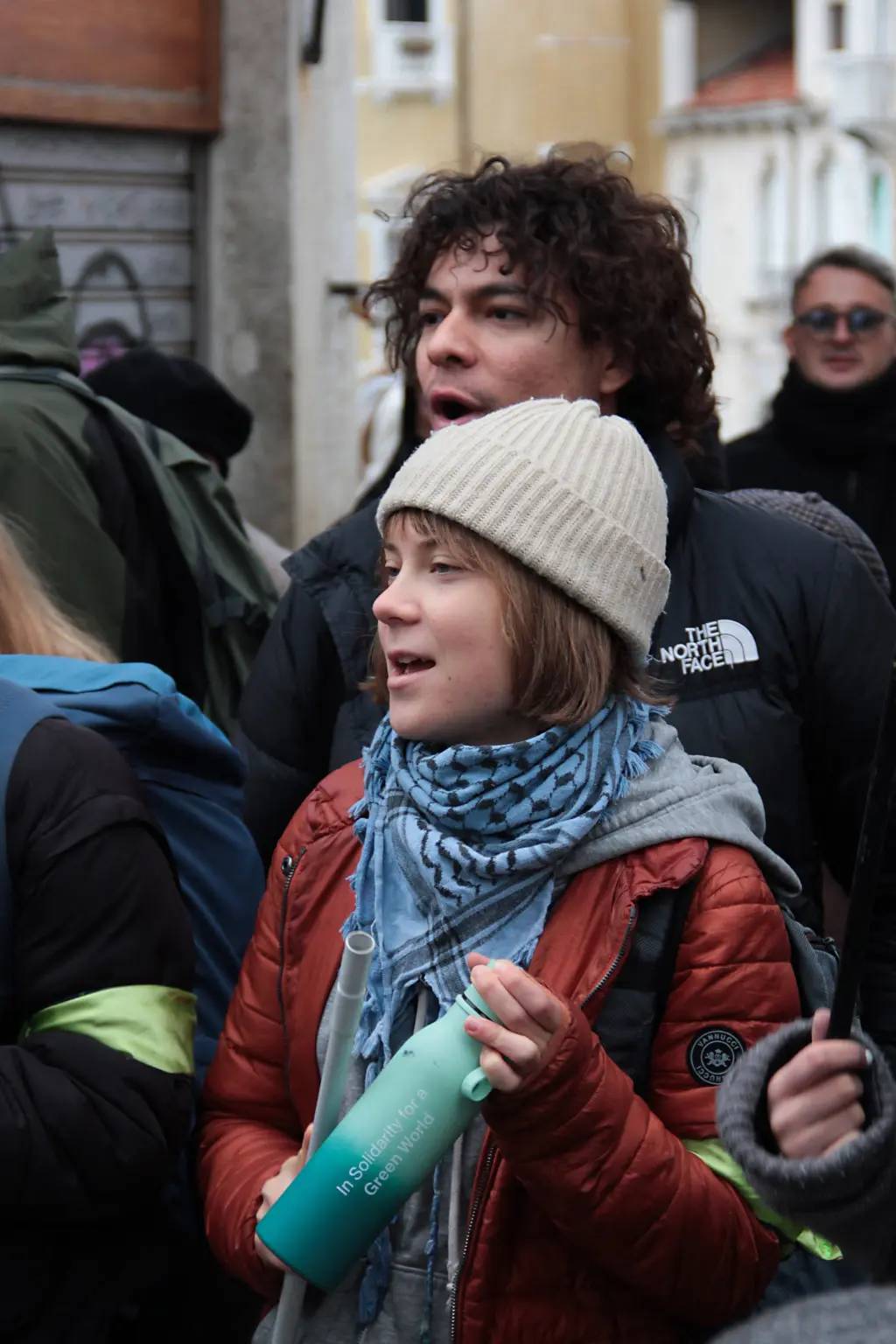 Venedik Kanalı yeşile büründü: Greta Thunberg’e kent giriş yasağı! 8