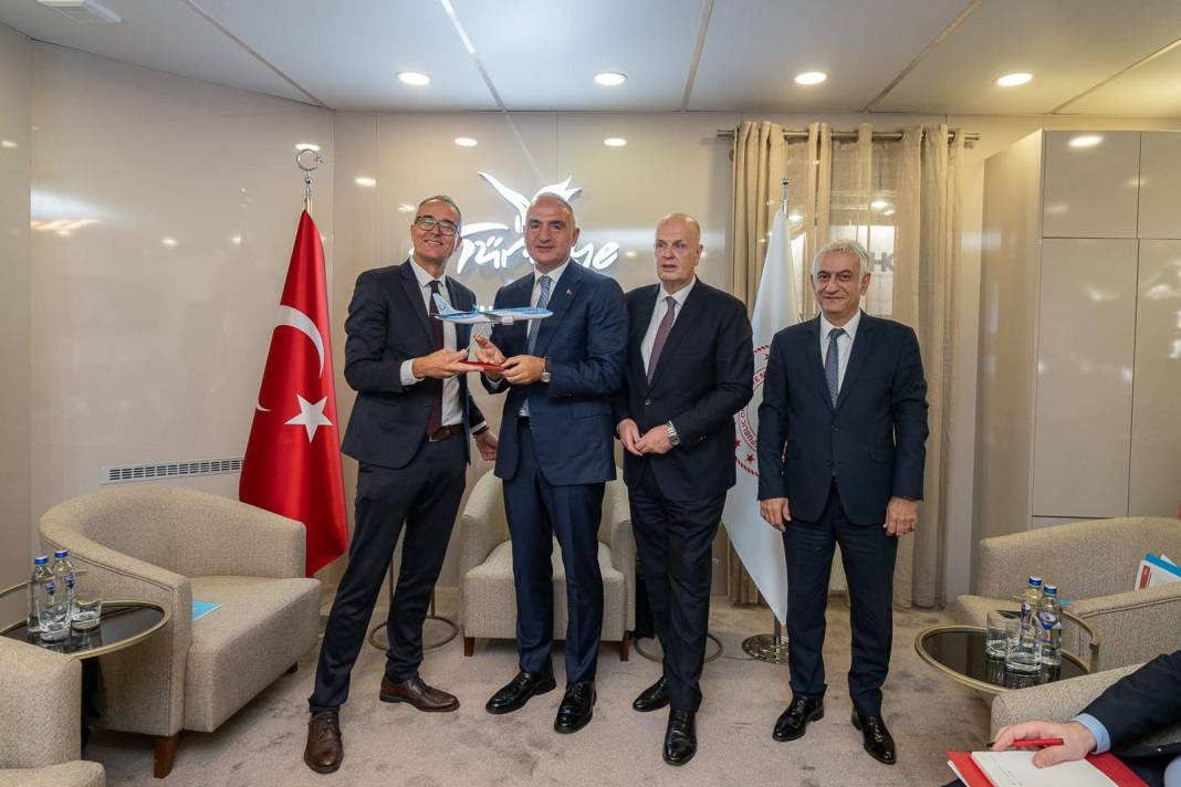 Türkiye, WTM Londra’da odak ülke oldu! Turizmde rekor rakamlar açıklandı 9