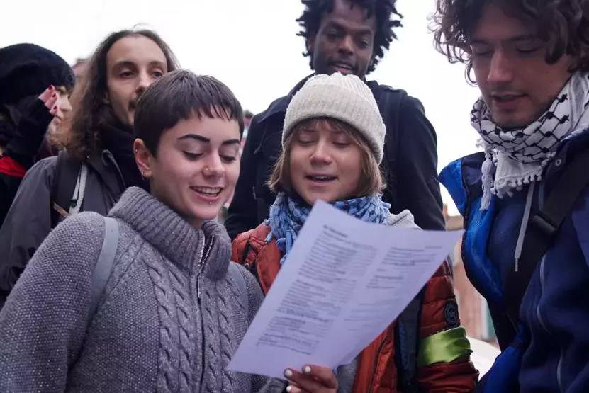 Venedik Kanalı yeşile büründü: Greta Thunberg’e kent giriş yasağı! 2