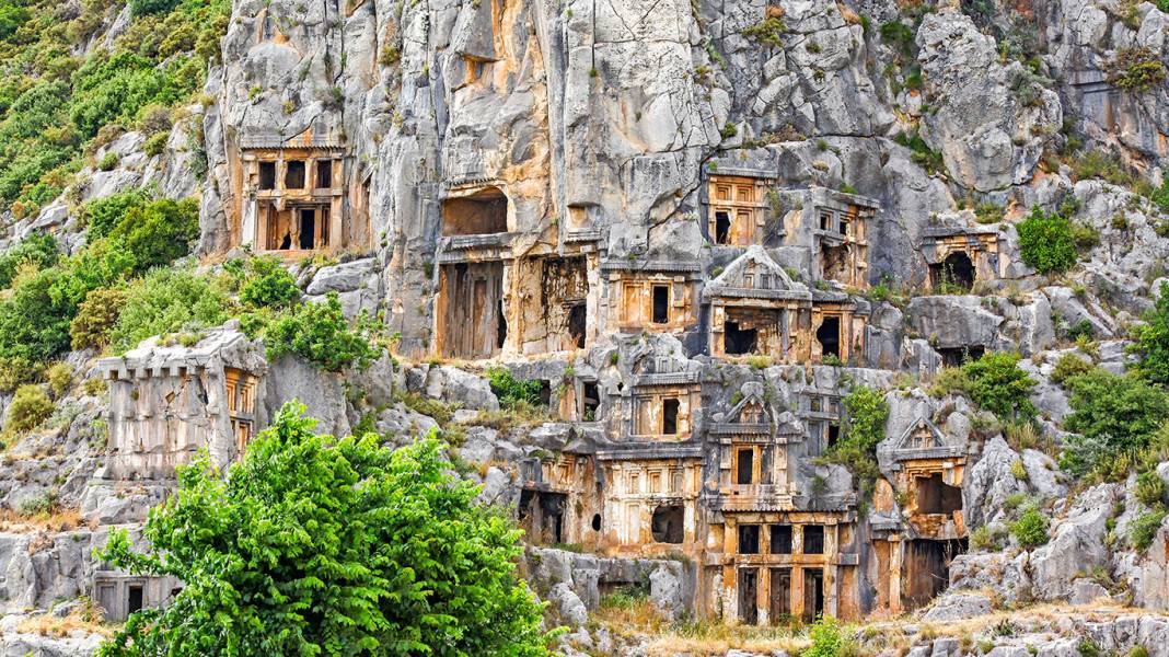 Antalya Kültür Yolu Festivali başladı: Akdeniz’in kalbinde dokuz gün sürecek sanat yolculuğu 1