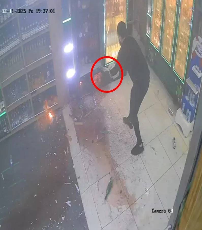 Markete el bombası atan 18 yaş altı 2 şüpheli yakalandı 4