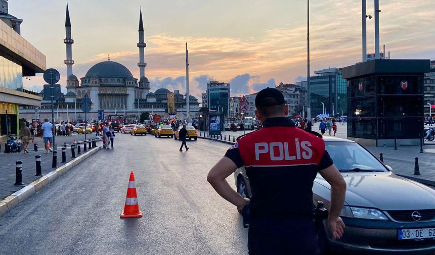 İstanbul'da helikopter destekli ''huzur'' uygulaması