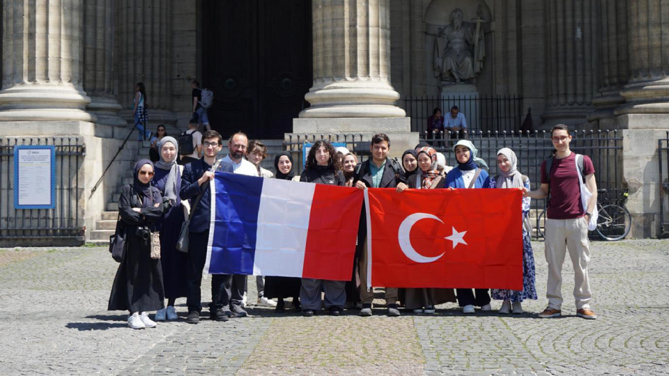 İstanbul ve Paris’te ‘Yaşadığın Şehri Tanıyor Musun?’ projesi başlıyor