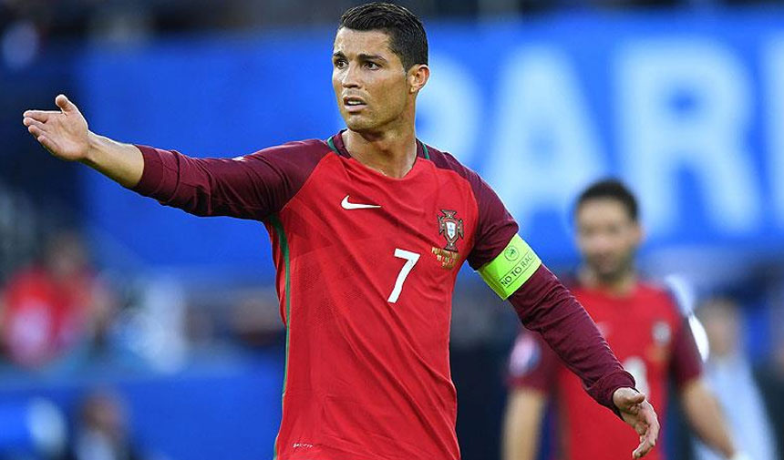 Cristiano Ronaldo milli takımı bırakacak mı?