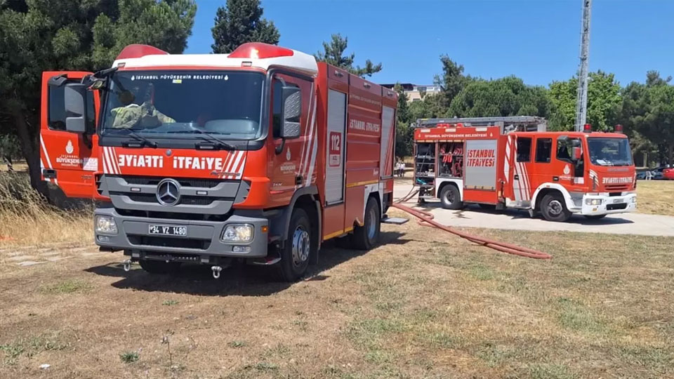 Marmara Üniversitesi'nde korkutan yangın!