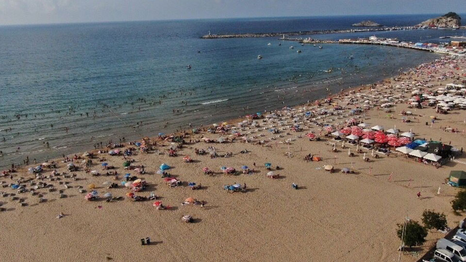 Sıcak havalarda denize girenlere para cezası kesildi