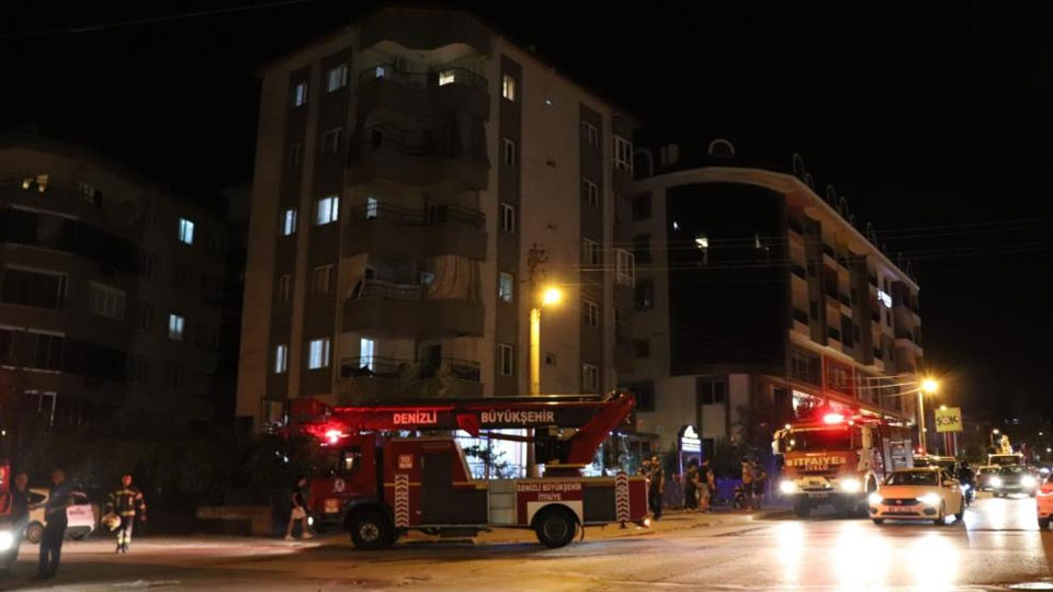 Bacadan çıkan yoğun duman korku ve paniğe neden oldu