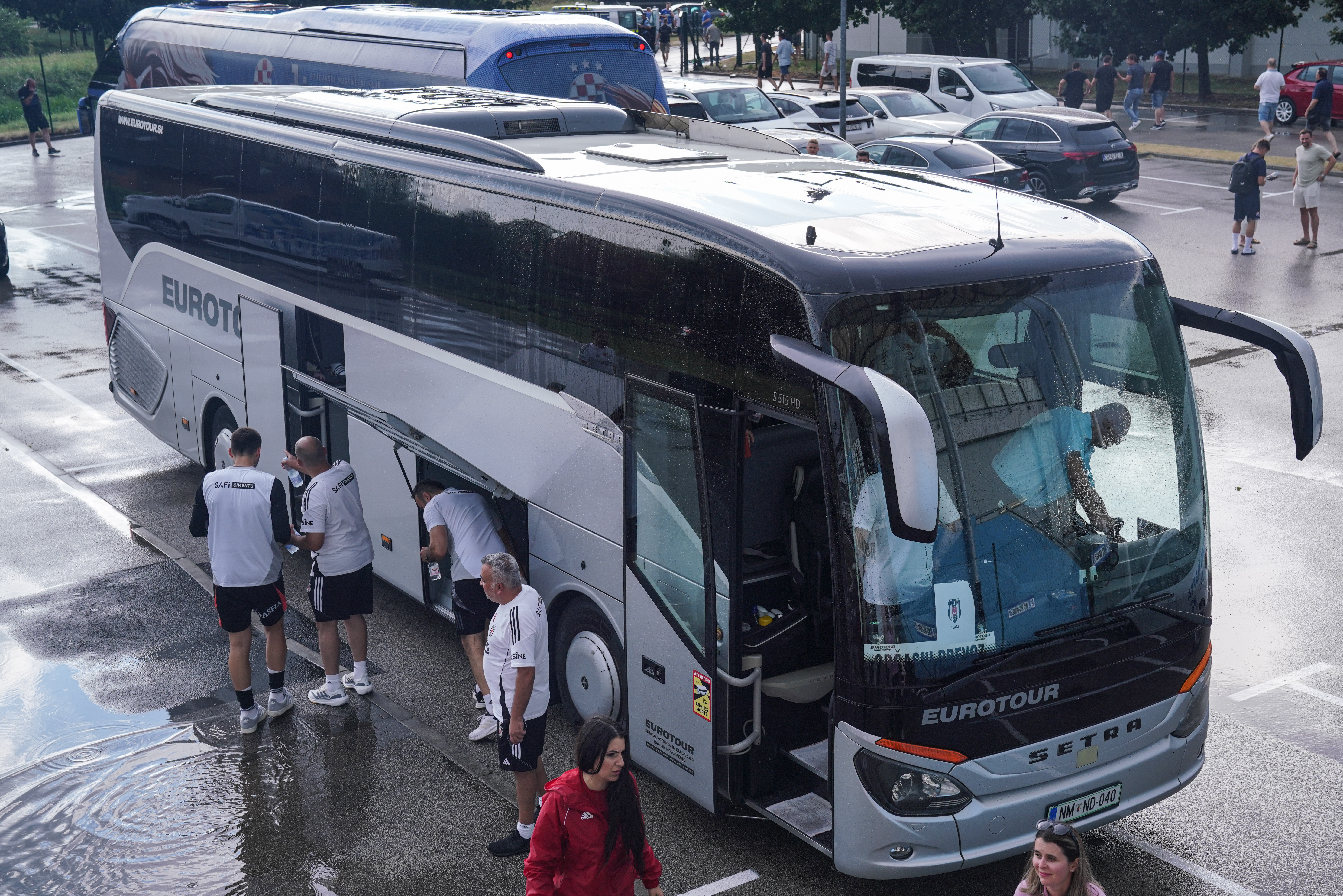 Beşiktaş'ın Dinamo Zagreb ile yapacağı hazırlık maçı iptal edildi