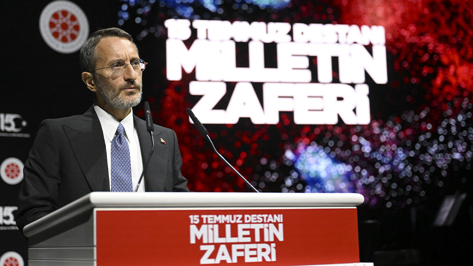 Fahrettin Altun: Türk demokrasisi rüşdünü 15 Temmuz'da dünyaya ispat etti