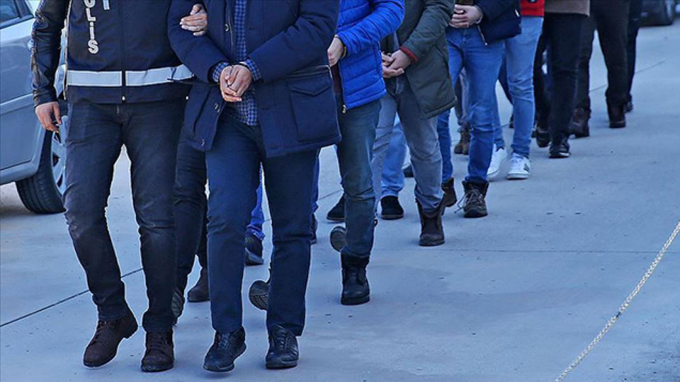 Şanlıurfa’da uyuşturucu ve silah operasyonu: 11 gözaltı