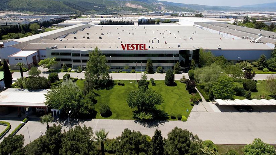 Vestel yatırımlarını sürdürüyor: Balıkesir'de ekspres mağazasını açtı