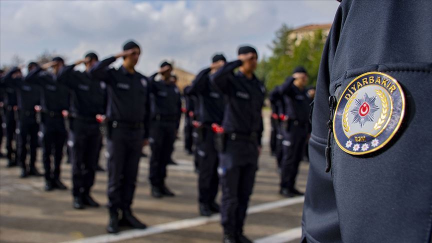 KOMİSER YARDIMCISI ALIMI BAŞVURU EKRANI: 2024 Polis Akademisi İç Güvenlik Fakültesi 210 öğrenci alımı başvuruları ne zaman yapılacak ve şartları neler?