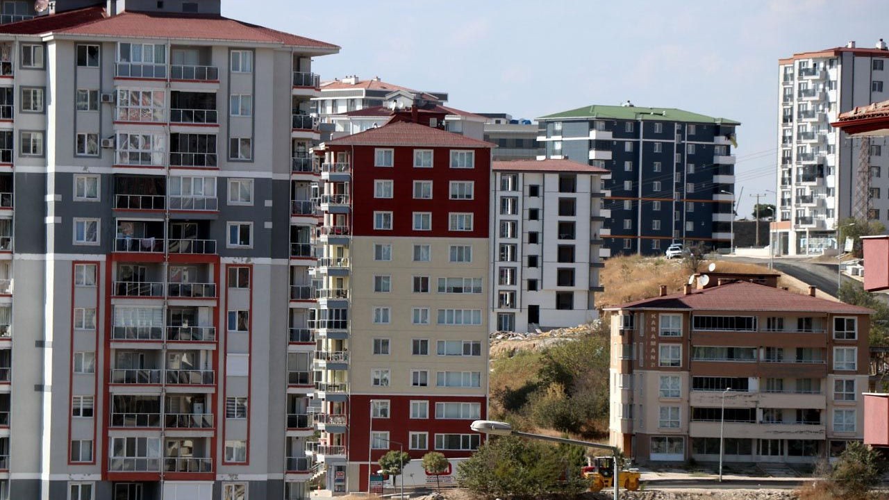 Yargıtay’dan emsal karar! Kiracısına sürekli mesaj atan ev sahibi haksız bulundu