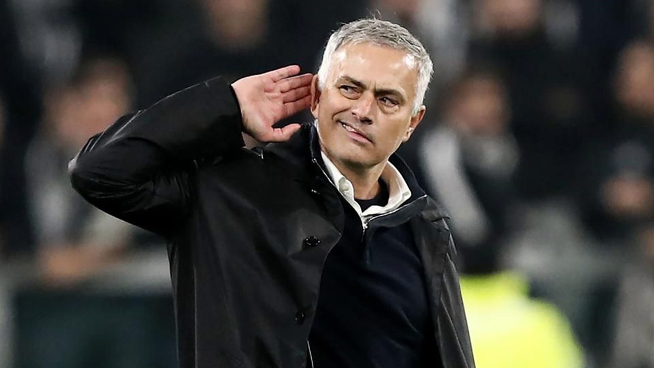 Mourinho: Plastik zeminde oynamak zordu