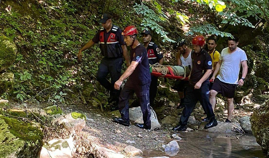 Fotoğraf çekilirken kanyondaki kayalıklardan düştü