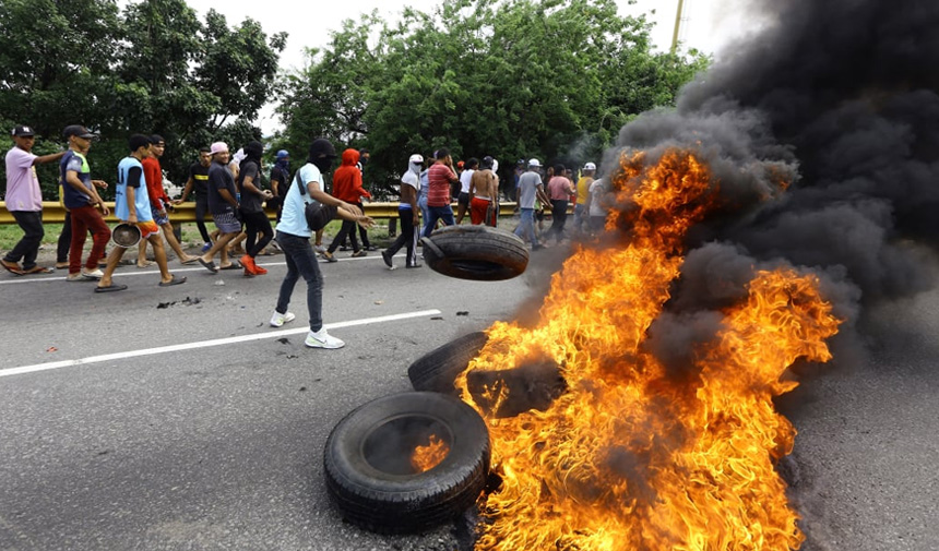 Venezuela'daki gösterilerde 749 gözaltı