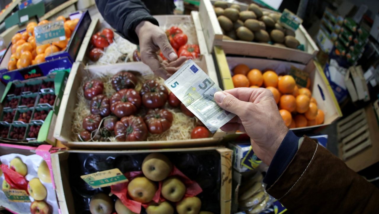 Euro Bölgesi’nde yıllık enflasyon beklentilerin üzerinde geldi