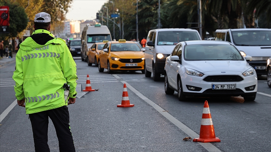 İstanbul'da derbi önlemi: Bazı yollar trafiğe kapatılacak