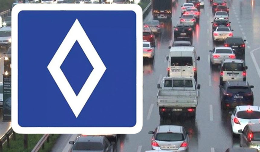 Trafiğe çıkacak araç sahipleri dikkat! Yeni trafik levhasını gören iki kez bakacak